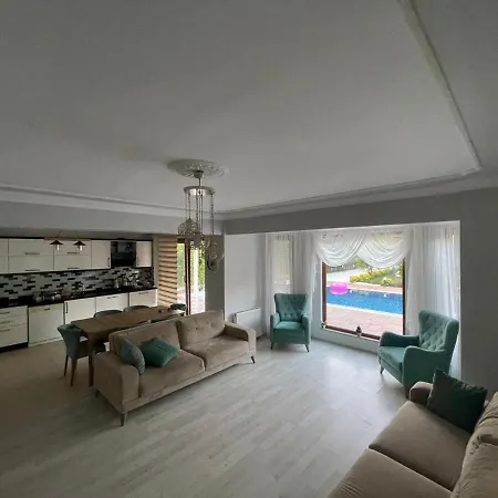 Astonishing With Private Pool And Jacuzzi Surrounded By Nature In Sapanca Villa Sakarya (Marmara)