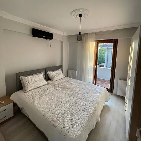 Astonishing With Private Pool And Jacuzzi Surrounded By Nature In Sapanca Villa Sakarya (Marmara)